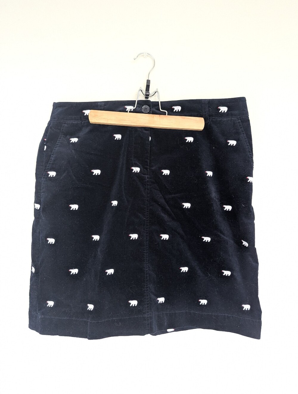 Talbots Women’s Size 10 Blue Velvet Embroidered Polar Bear Skirt Cotton Pockets